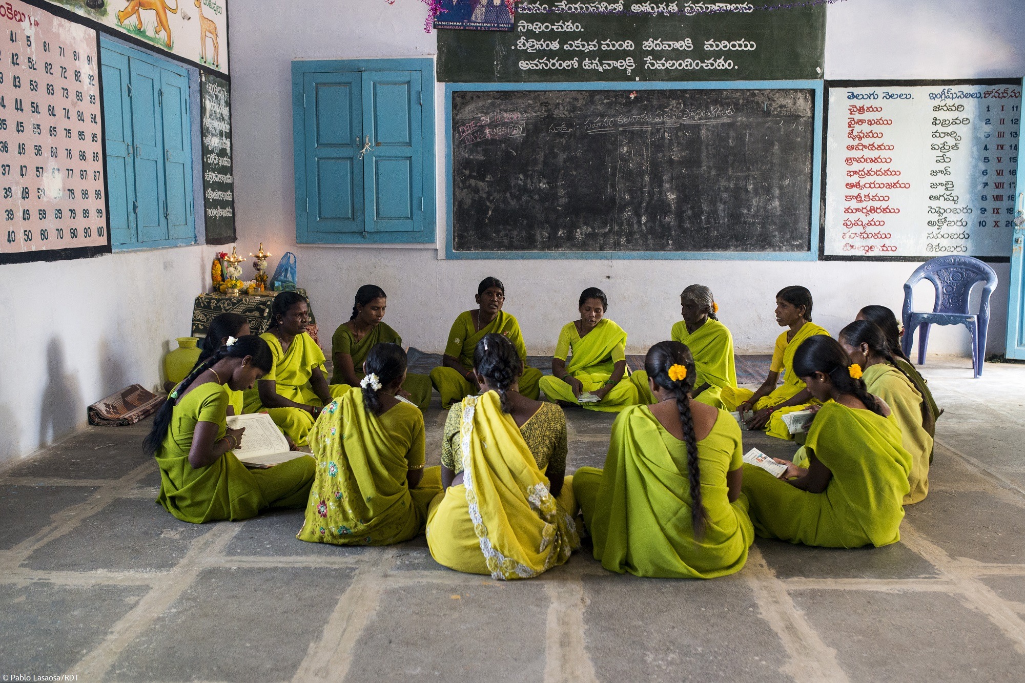 Wir fördern die Gründung von Saghams, in denen Frauen in Indien sich unterstützen und Selbstbestimmung leben.