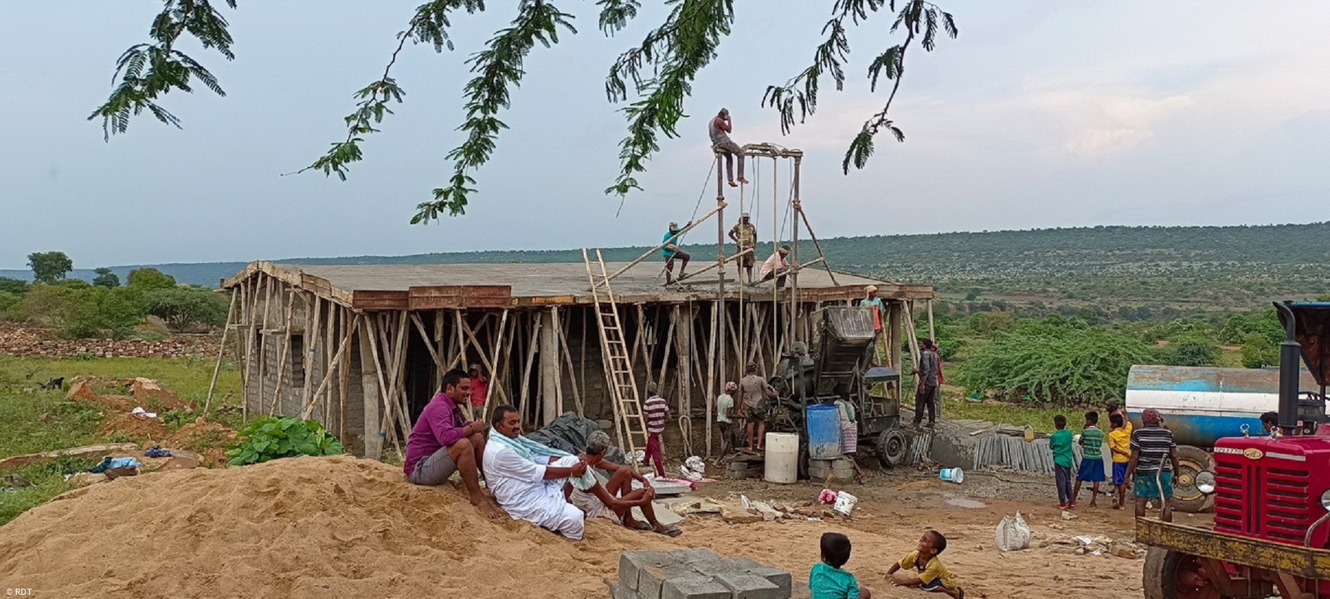 Indien Infrastruktur - Armut bekämpfen